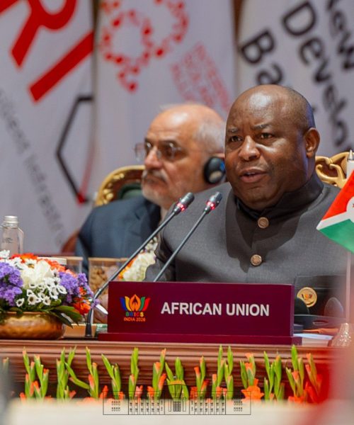 Le président du Burundi et président de l'Union Africaine, Evariste Ndayishimiye s'exprimant lors de la clôture du 18ème Sommet des  BRICS